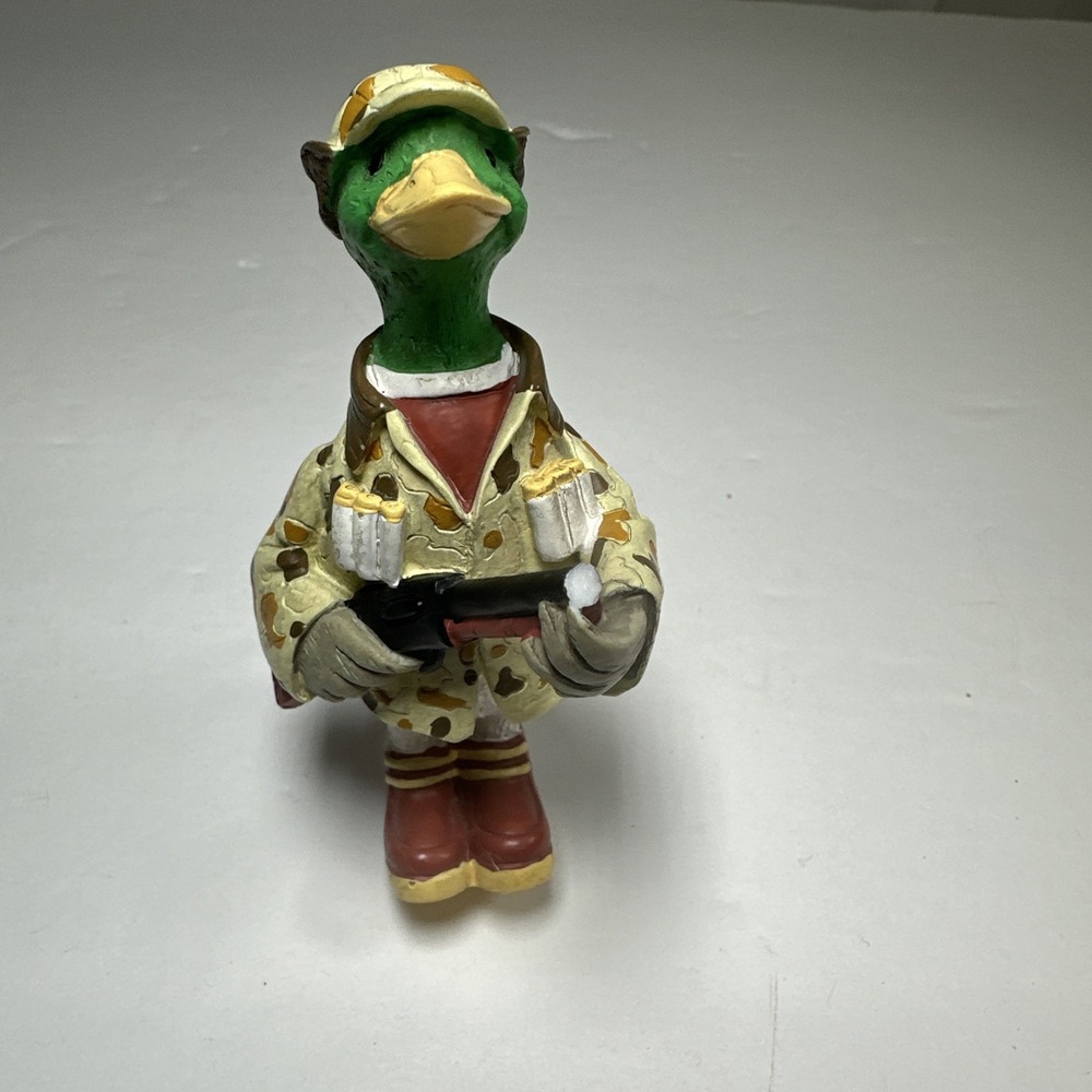 Seasons of Cannon Falls Hunting Ornament Tip Of Rifle Broke Off